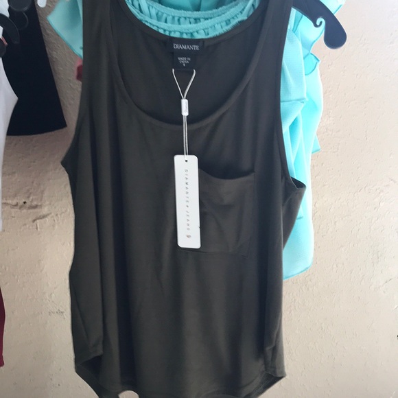 Top - Picture 3 of 3